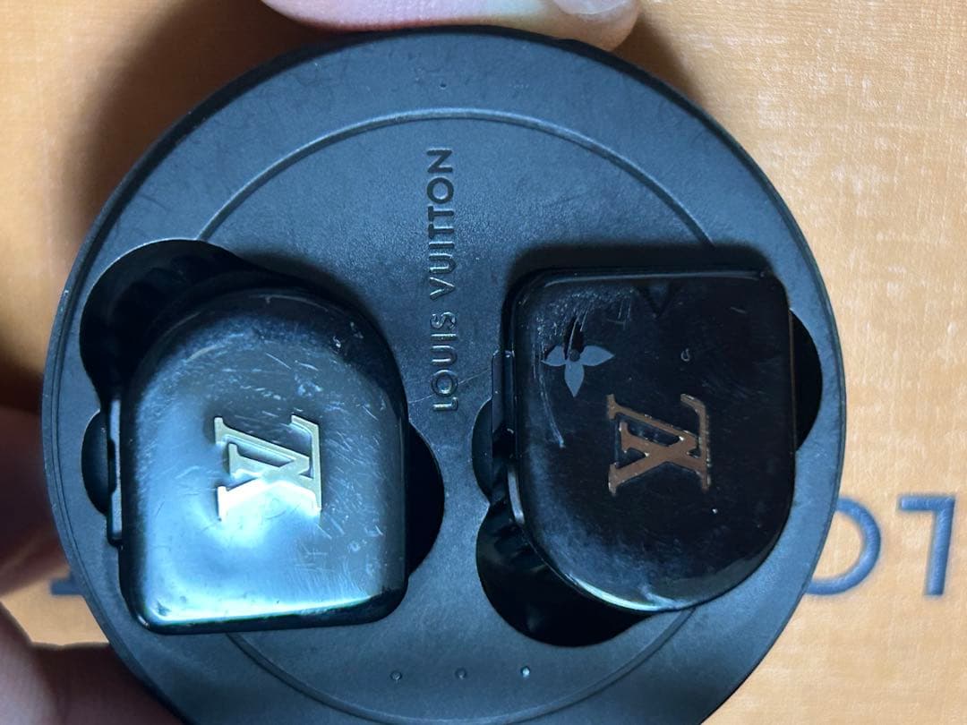 Louis Vuitton ホライゾン　ワイヤレスイヤホン