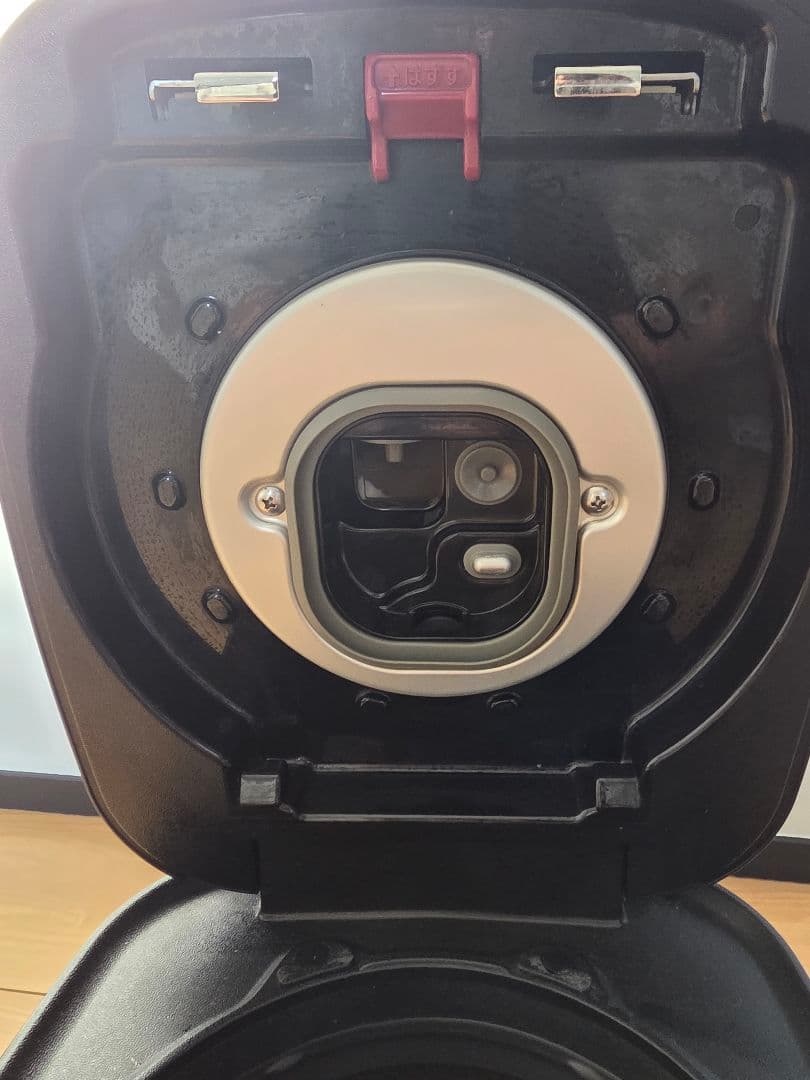 TIGER　土鍋圧力IHジャー炊飯器　3.5合