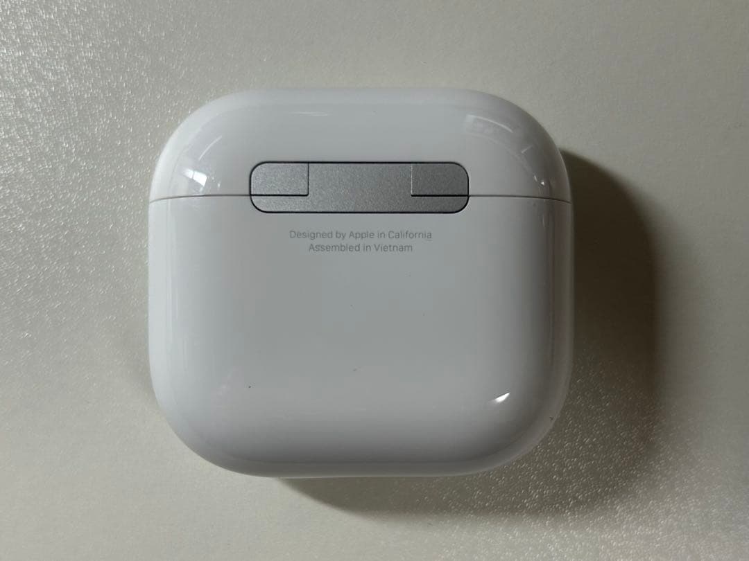 イヤホン Apple AirPods 4
