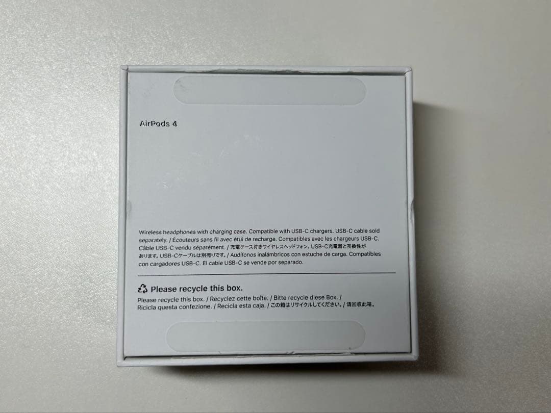 イヤホン Apple AirPods 4