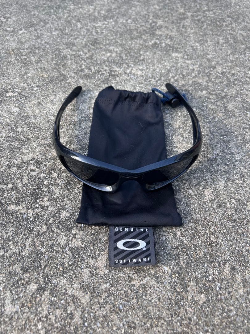 k*4様 90〜Oakley Straight Jacket USA製