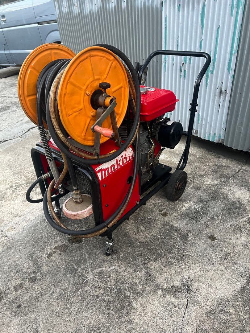 エンジン高圧洗浄機 Makita EHW200
