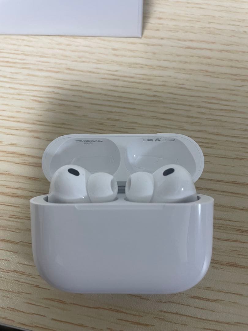 AirPods Pro3本体 ホワイト 充電ケース付き