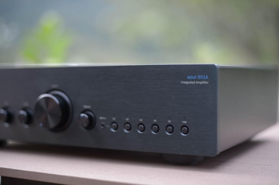 Cambridge Audio AZUR651A/BLK　プリメインアンプ