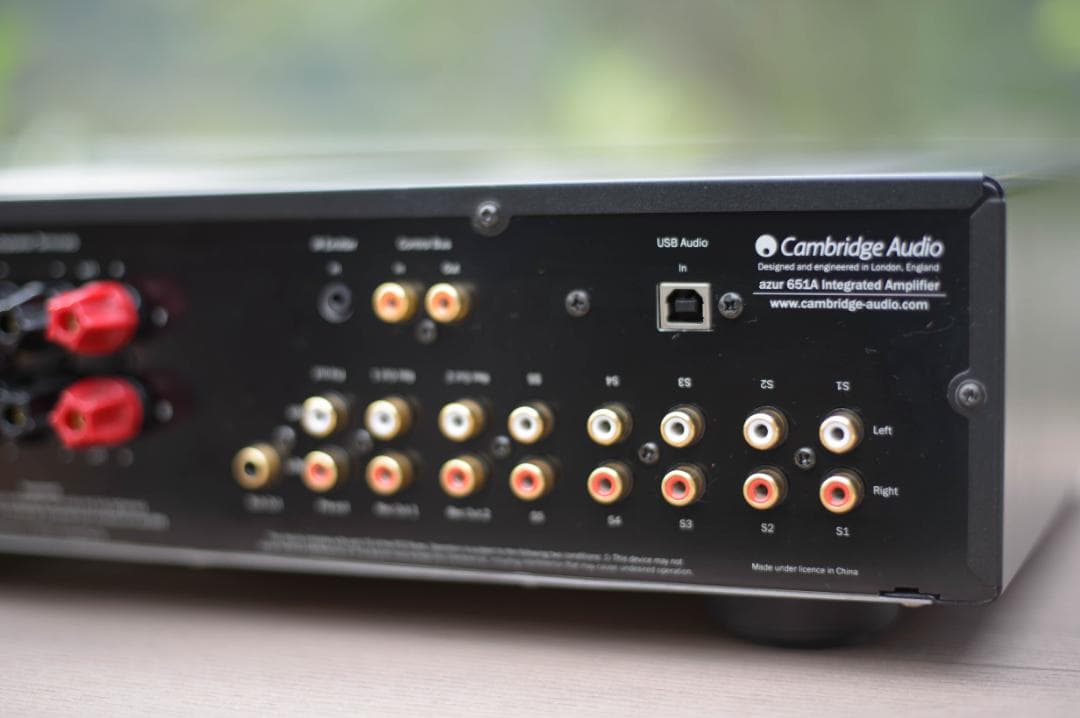 Cambridge Audio AZUR651A/BLK　プリメインアンプ