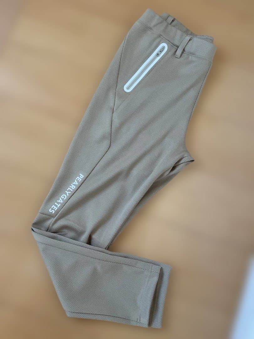 未使用品　パーリーゲイツ　レディース　パンツ　ベージュ　サイズ２