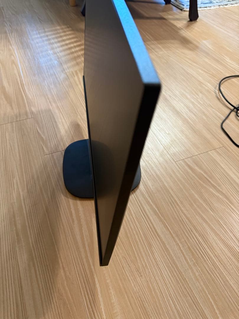 美品　27インチ スピーカー内蔵 2020年モデル