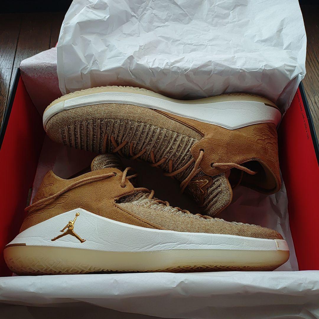 Air Jordan XXXII ベージュ シューズ