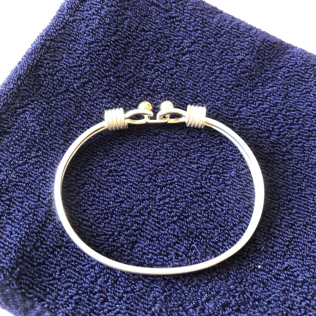 ティファニー ダブルフック バングル 925×750 シルバー　ブレスレット