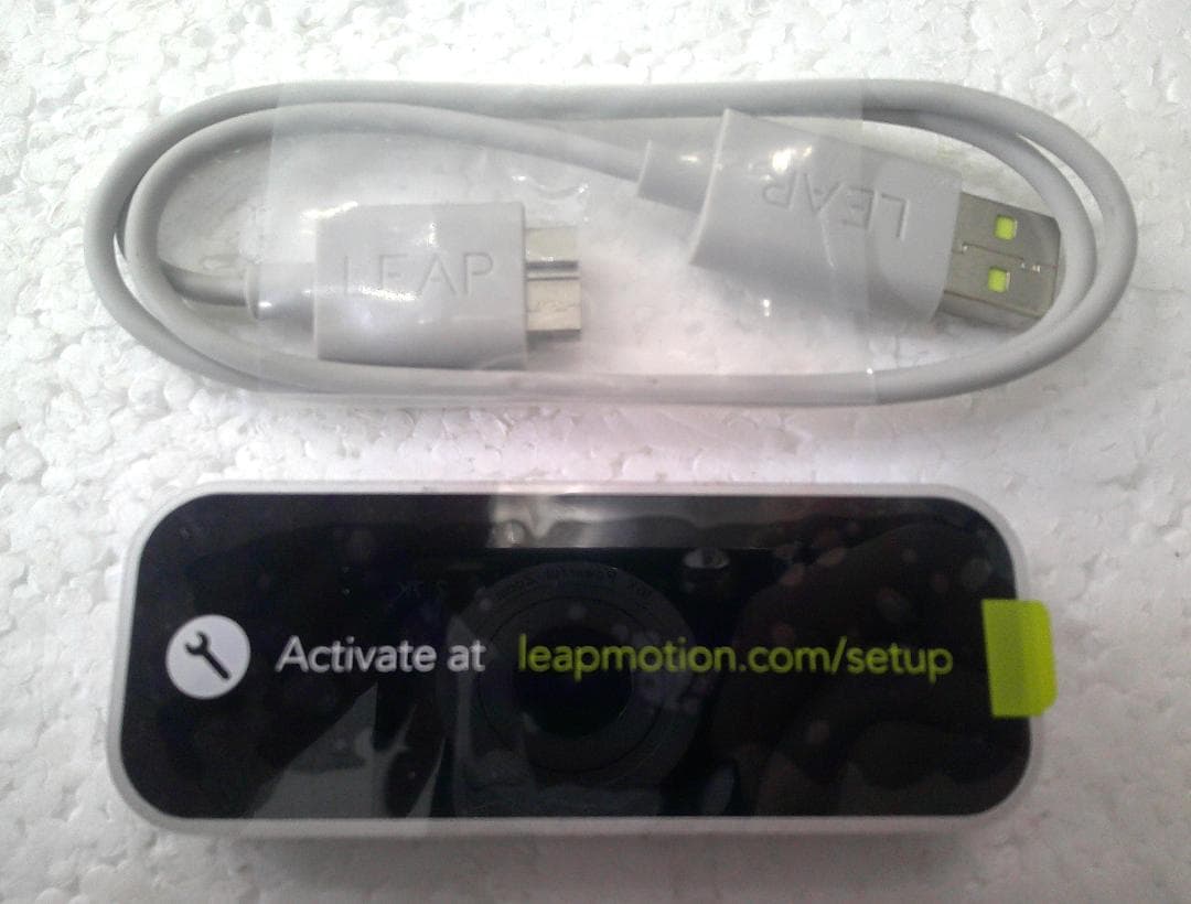 ★美品 LEAP MOTION 3Dモーションコントローラー LM-010★