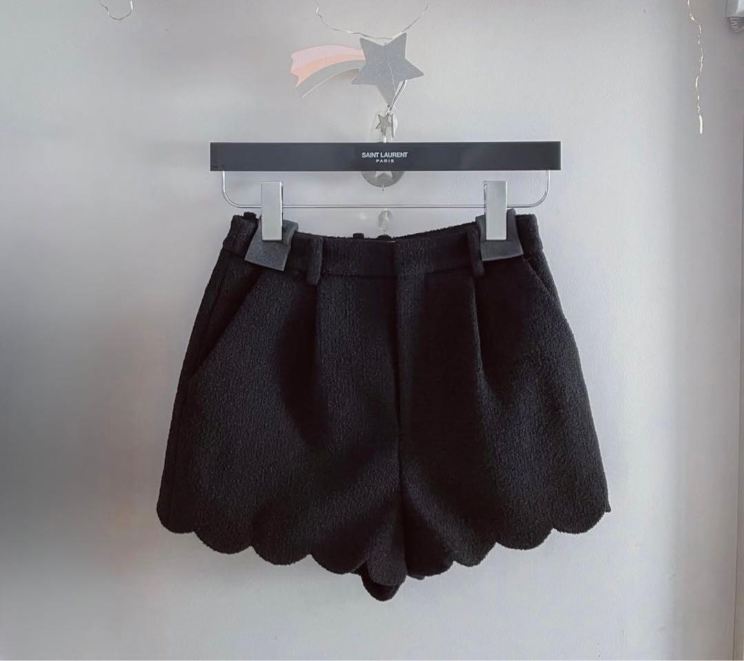 SAINT LAURENT ショートパンツ ブークレツイード ブラック