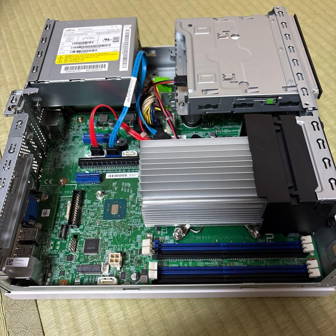 ま*ど様 Fujitsu ESPRIMO D7010/FXデスクトップPCジャン