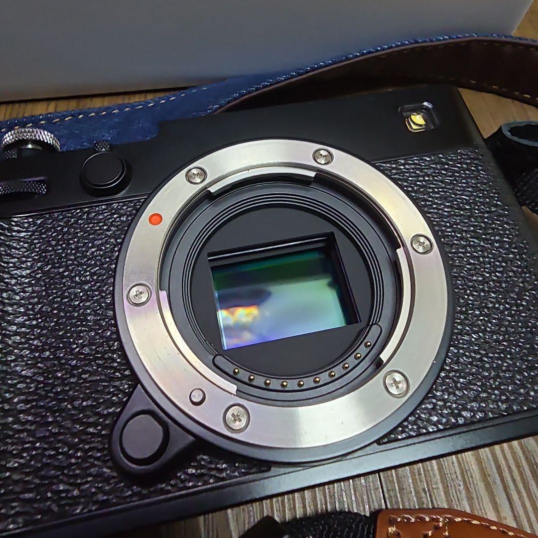 FUJIFILM X-E5 ブラック