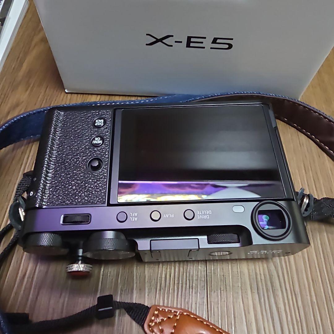FUJIFILM X-E5 ブラック