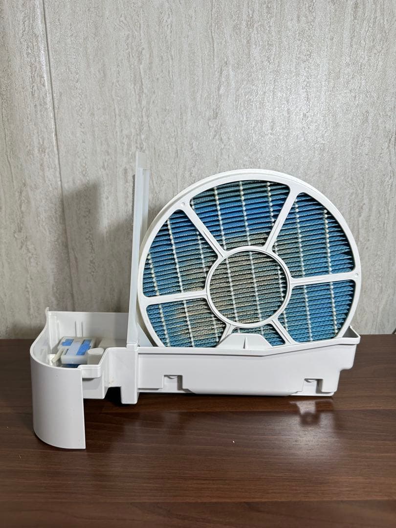 即日発送　美品　シャープ　加湿空気清浄機　2022　KC-50TH4-W