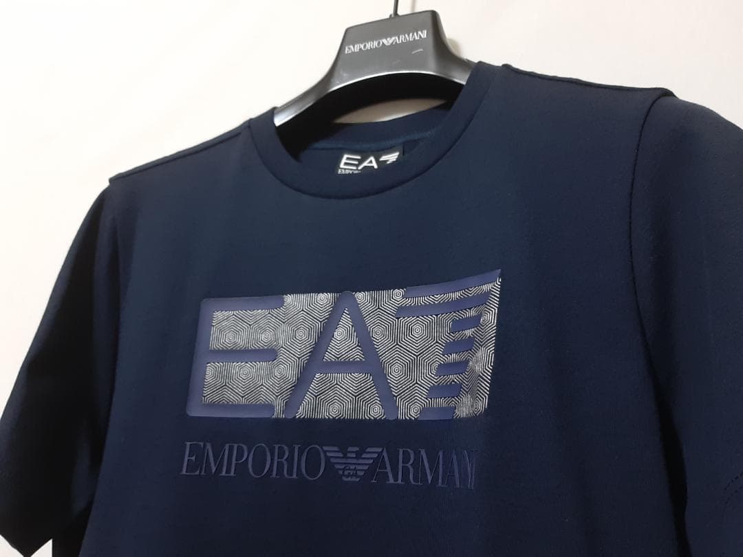 【専用】EA7/アルマーニジュニア　ラバーロゴ・紺半袖Tシャツ　10A・10歳