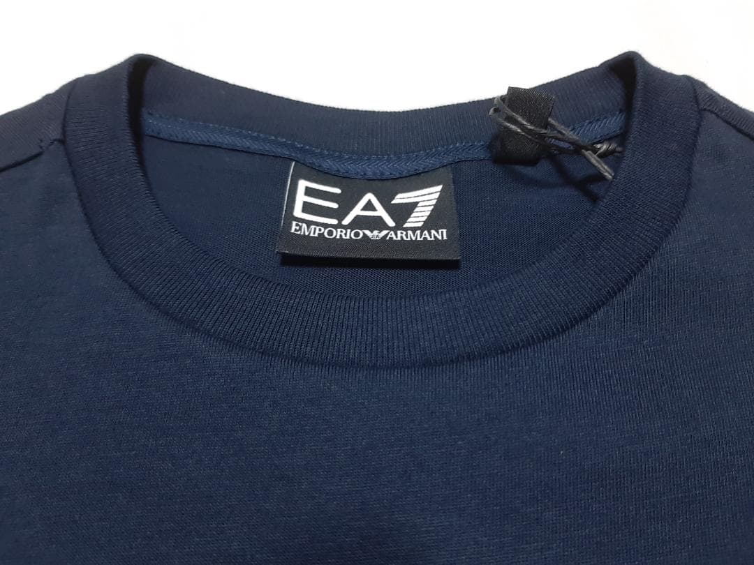 【専用】EA7/アルマーニジュニア　ラバーロゴ・紺半袖Tシャツ　10A・10歳