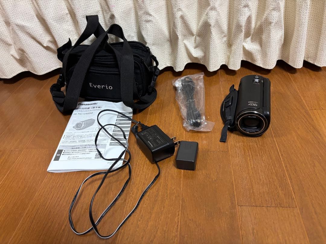 Panasonic デジタルハイビジョンビデオカメラ　HC-V495M