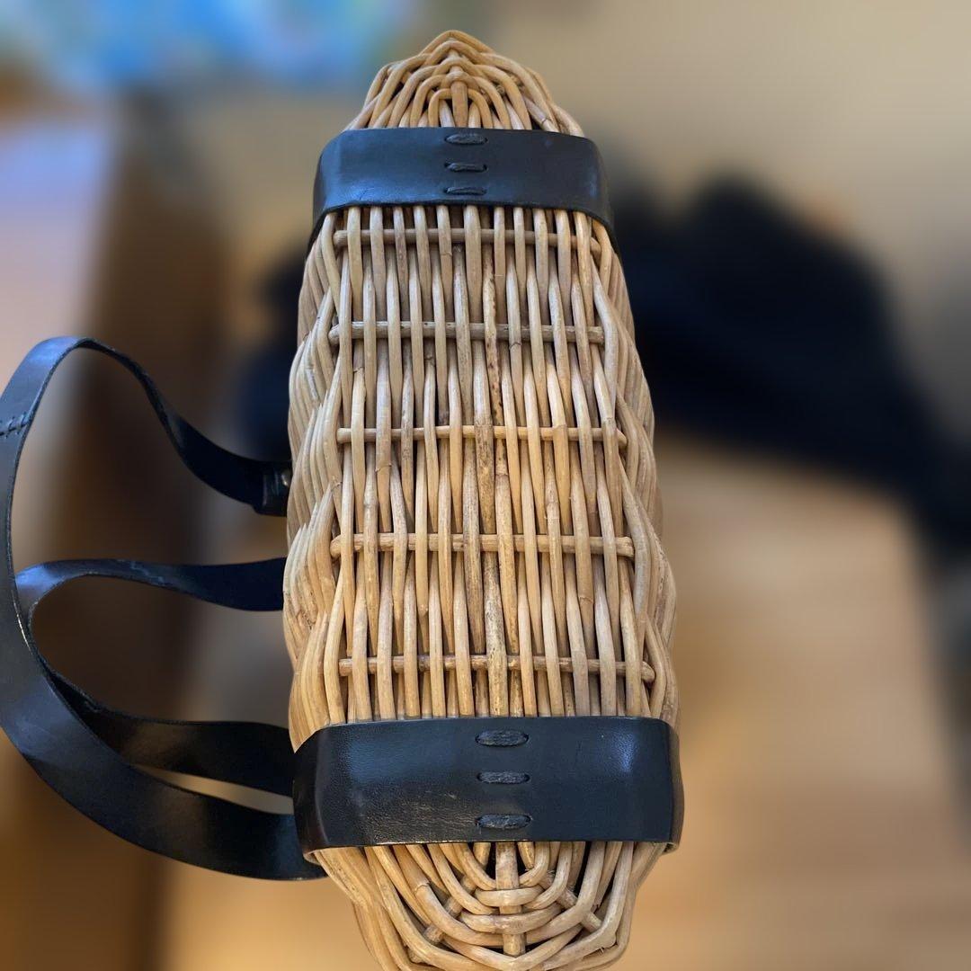 エバゴス　肩掛けカゴバック