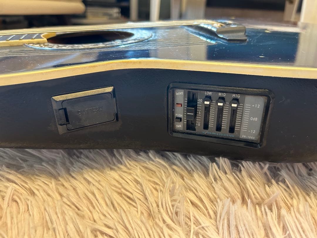 【そら吉】Tornado by Morris エレアコ ハードケース付