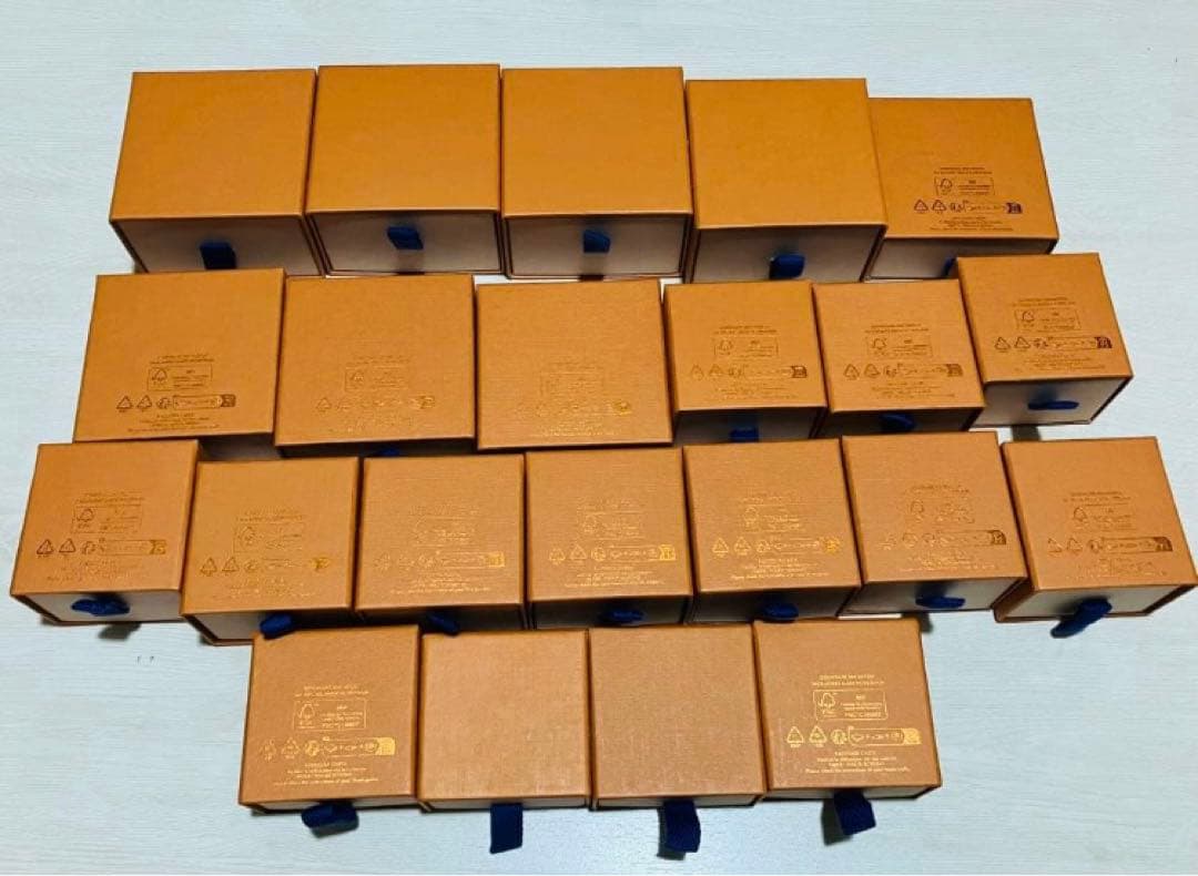 LOUIS VUITTON ギフトボックス　アクセサリー空箱