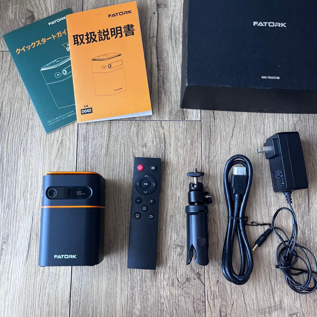 ●使用回数少なめ！【プロジェクター 小型 】FATORK 5G プロジェクター