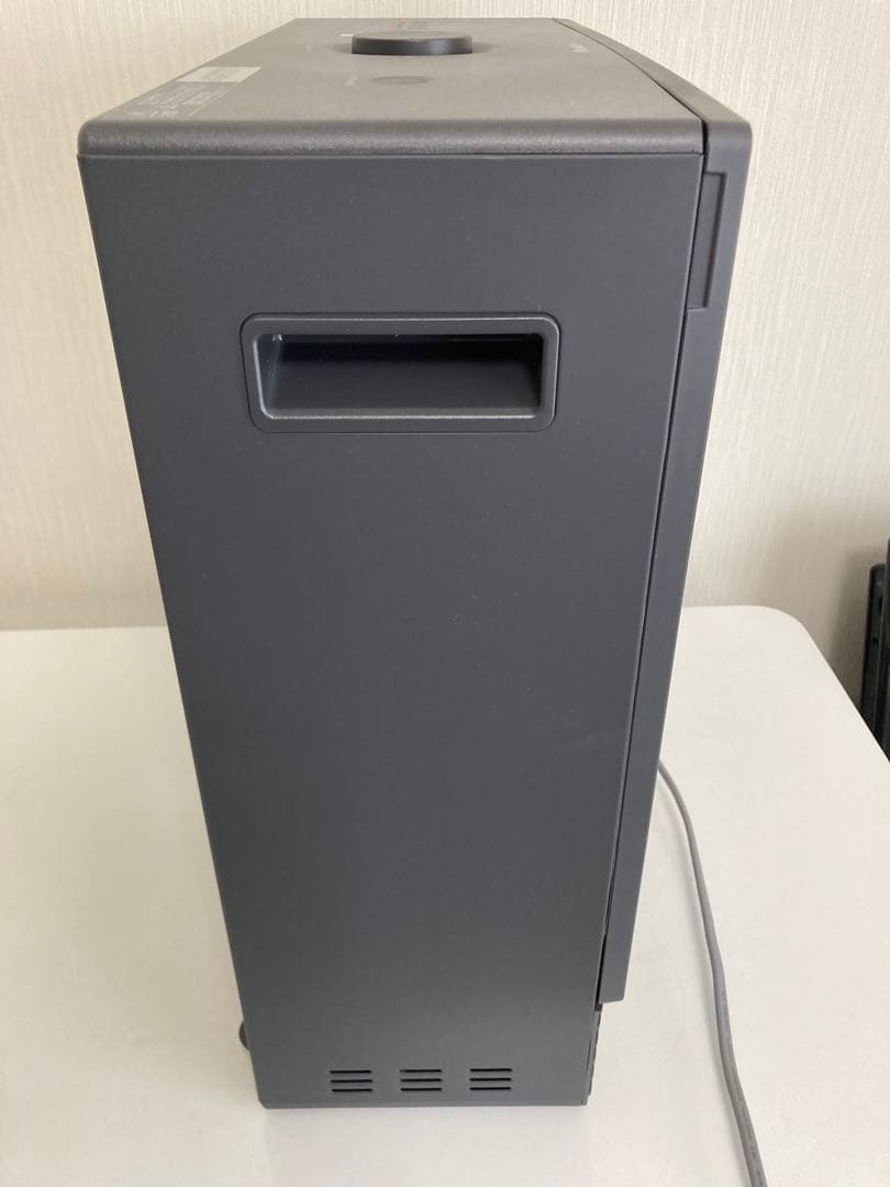 きなこ　ダイキン 遠赤外線ハイブリッドセラムヒート WRH135AS-H