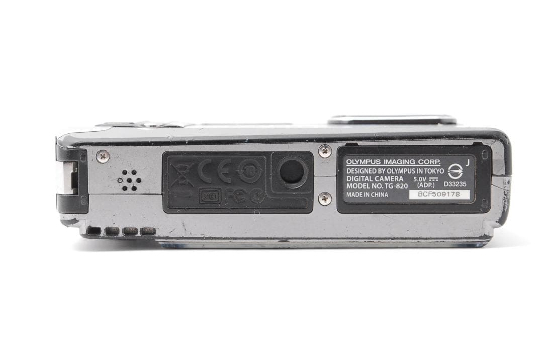 【完動品】OLYMPUS Tough TG-820　防水　耐衝撃　コンデジ