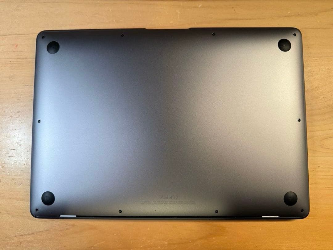 MacBook本体 Apple MacBook Air M1(16GB/1TBSSD)