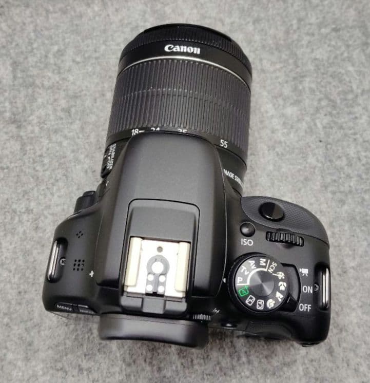 Canon 　EOS Kiss X７　標準ズームレンズキット