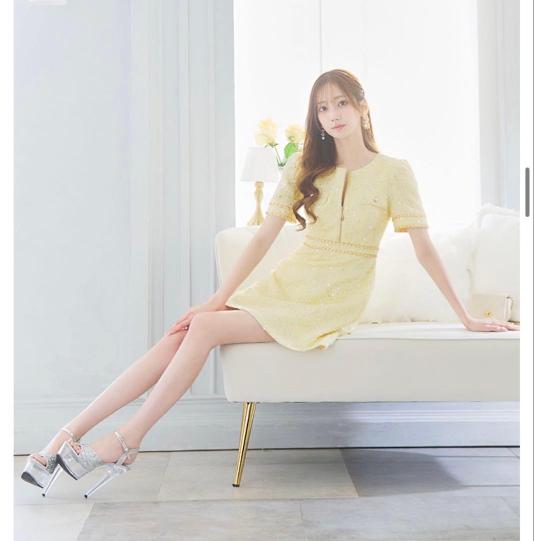 ジュエルズイエロービジュー付きドレス Sサイズ新品未使用タグ付き