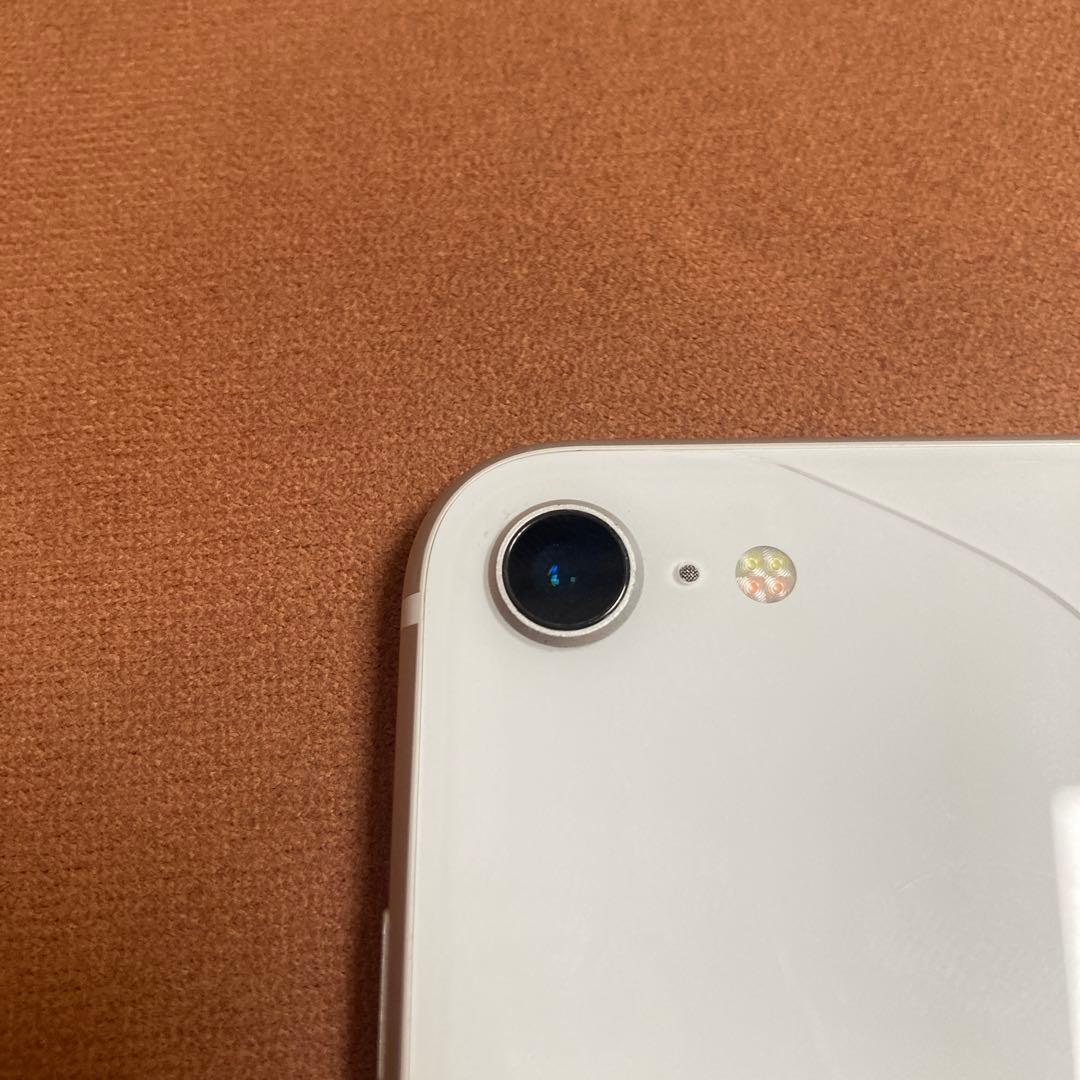 318【早い者勝ち】iPhoneSE2 第2世代 64GB SIMフリー☆