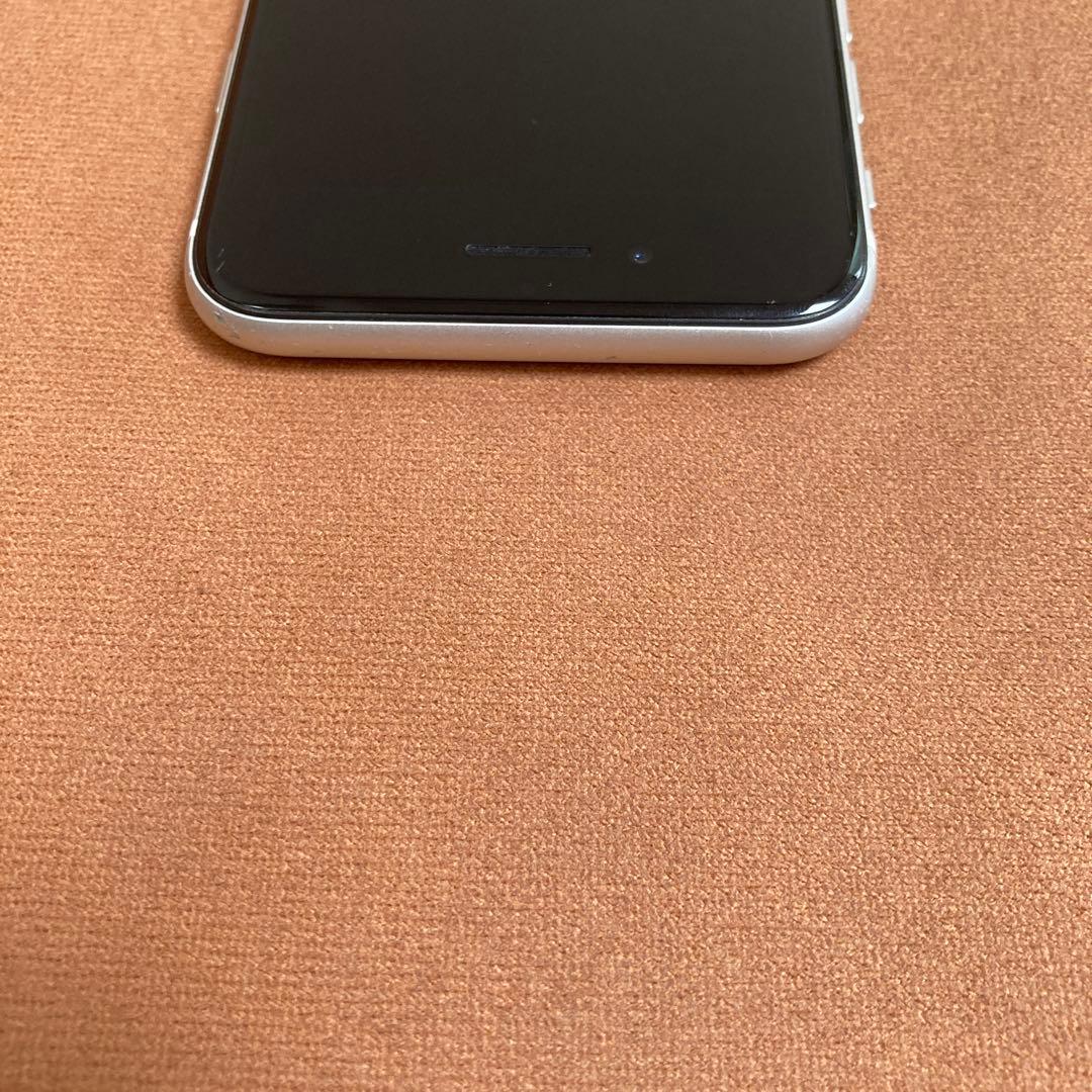 318【早い者勝ち】iPhoneSE2 第2世代 64GB SIMフリー☆
