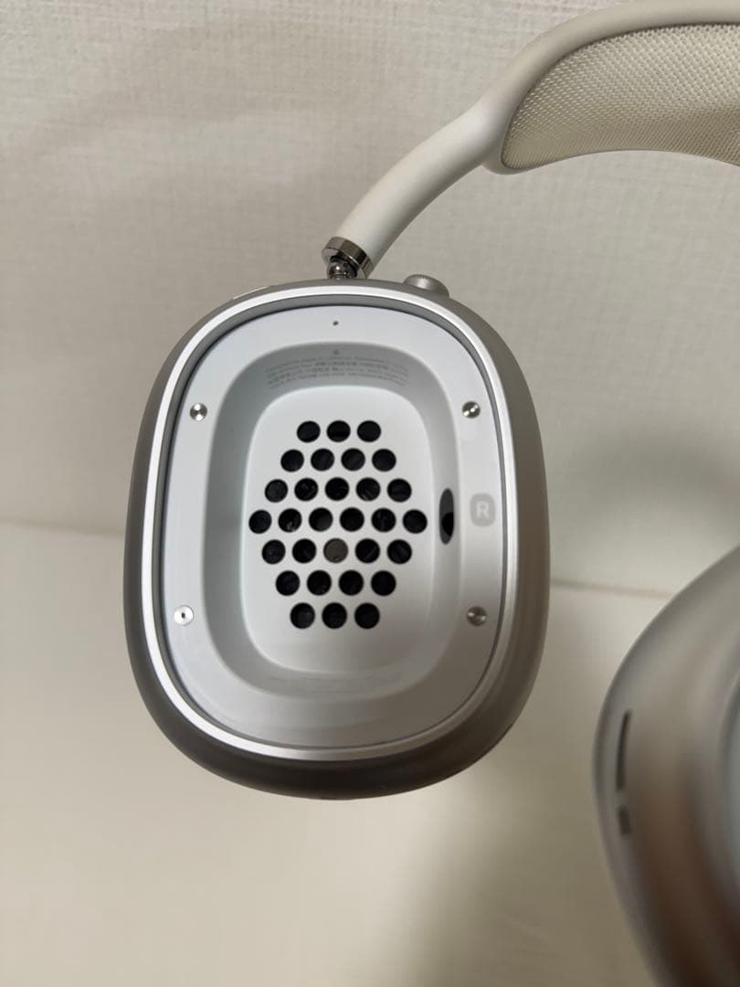 AirPods Max シルバー
