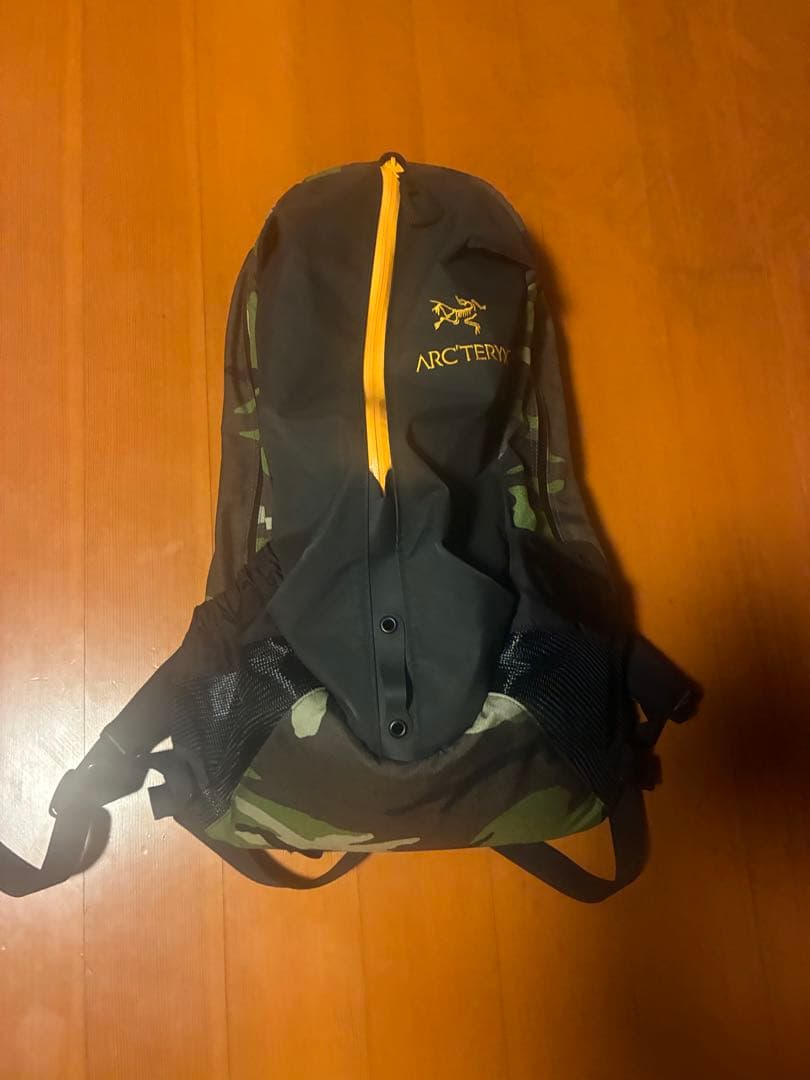 ARC'TERYX BEAMS コラボ カモフラージュ arro22 写真追加