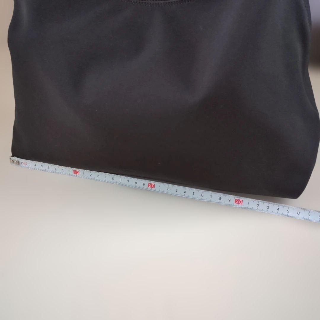 フェラガモブラックハンドバッグ肩掛け