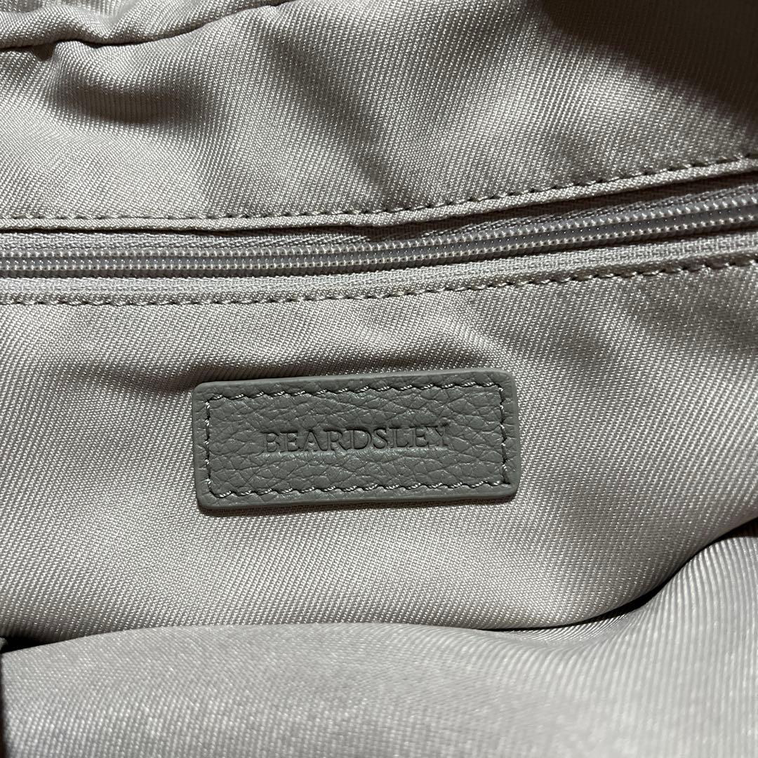 週末お値下げ ビアズリー　グレー トーハンドバッグ 内部、外側ポケット付き