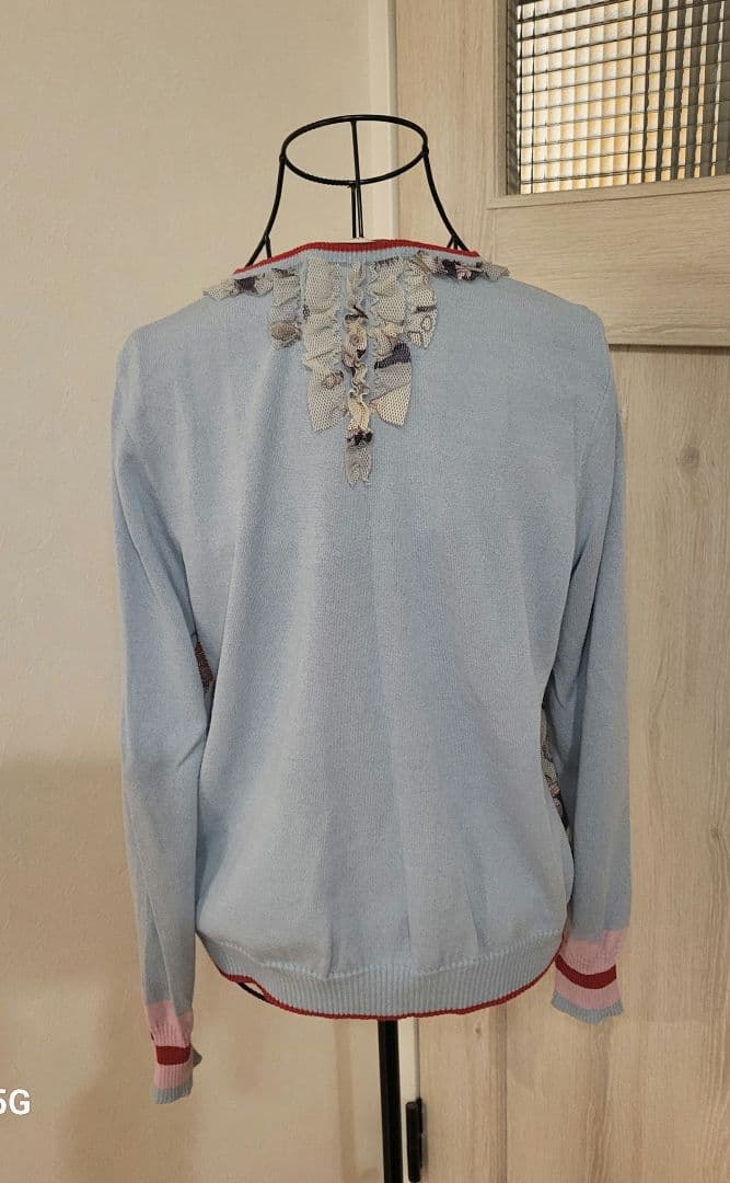 アルベロ❤フリルのカーディガン