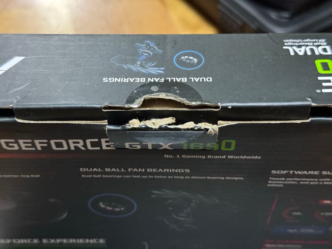 グラフィックボード・グラボ・ビデオカード ASUS PHOENIX GTX1650 4GB