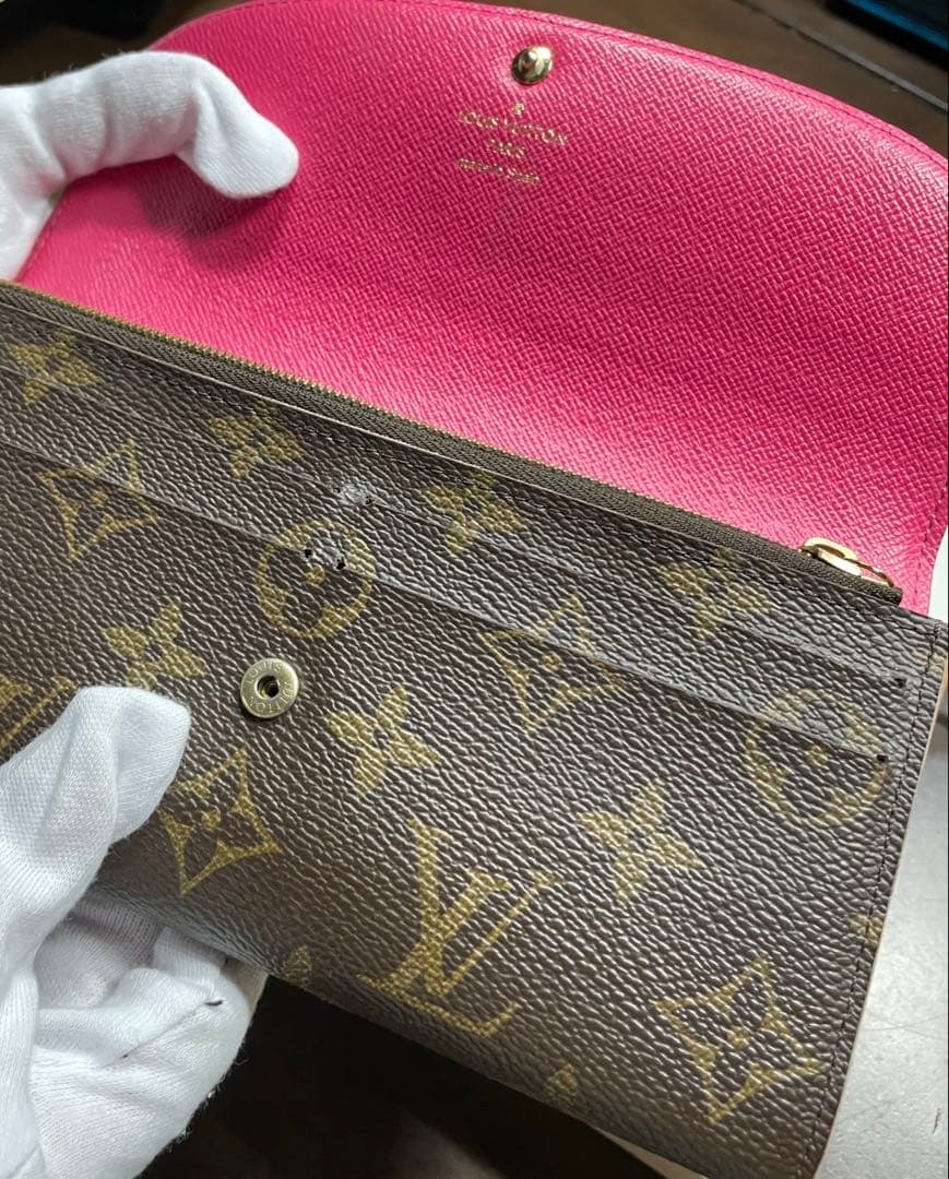 LOUIS VUITTON モノグラム長財布　ポルトフォイユエミリー フラワー