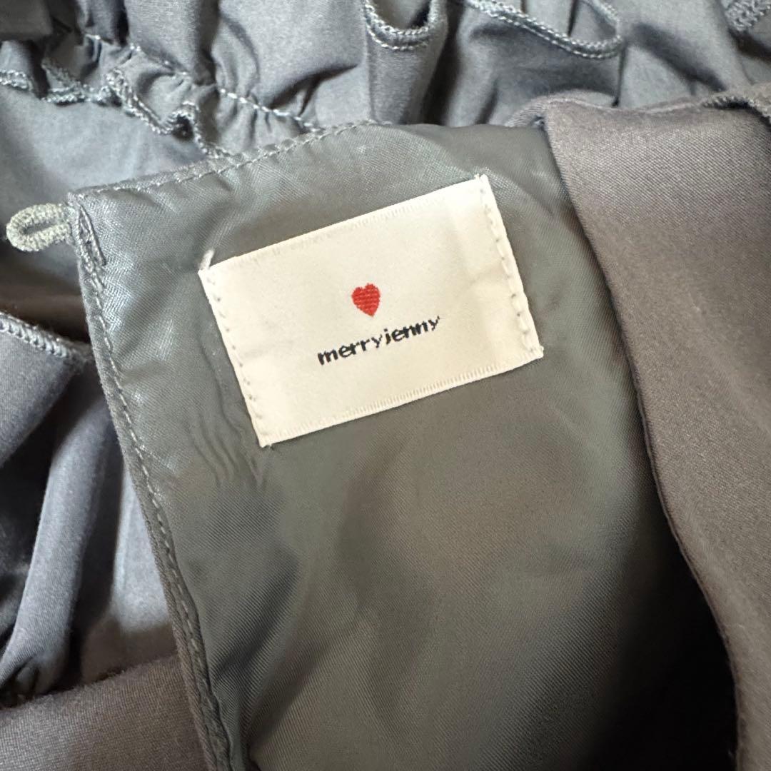 merry jenny フリルティアードワンピース　グレー