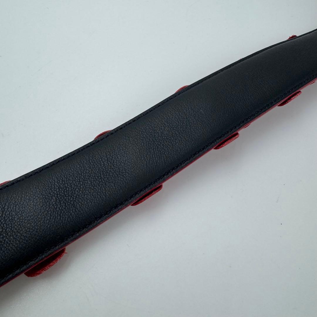 【定番】FENDI ストラップユー　フラワー　レザー　ショルダーストラップ