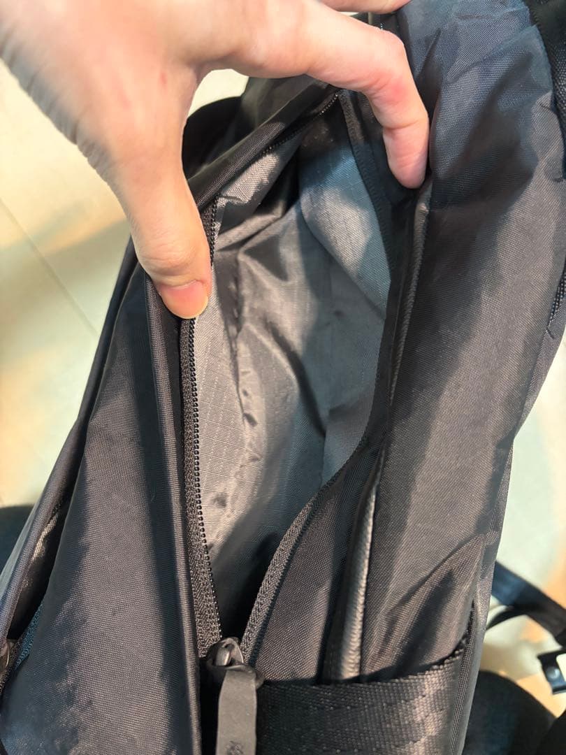 バッグ Able Carry Daily Plus X-Pac