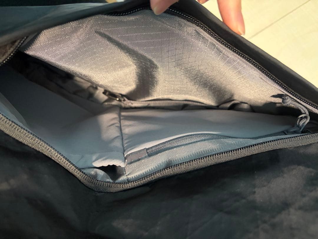 バッグ Able Carry Daily Plus X-Pac