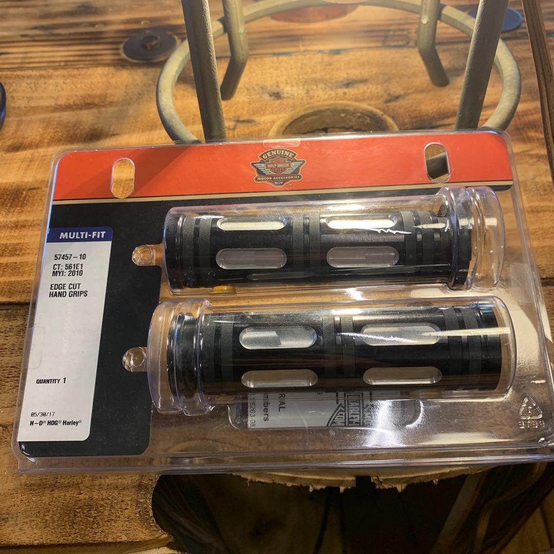 ハーレーダビッドソン バイク用 ブラックグリップ