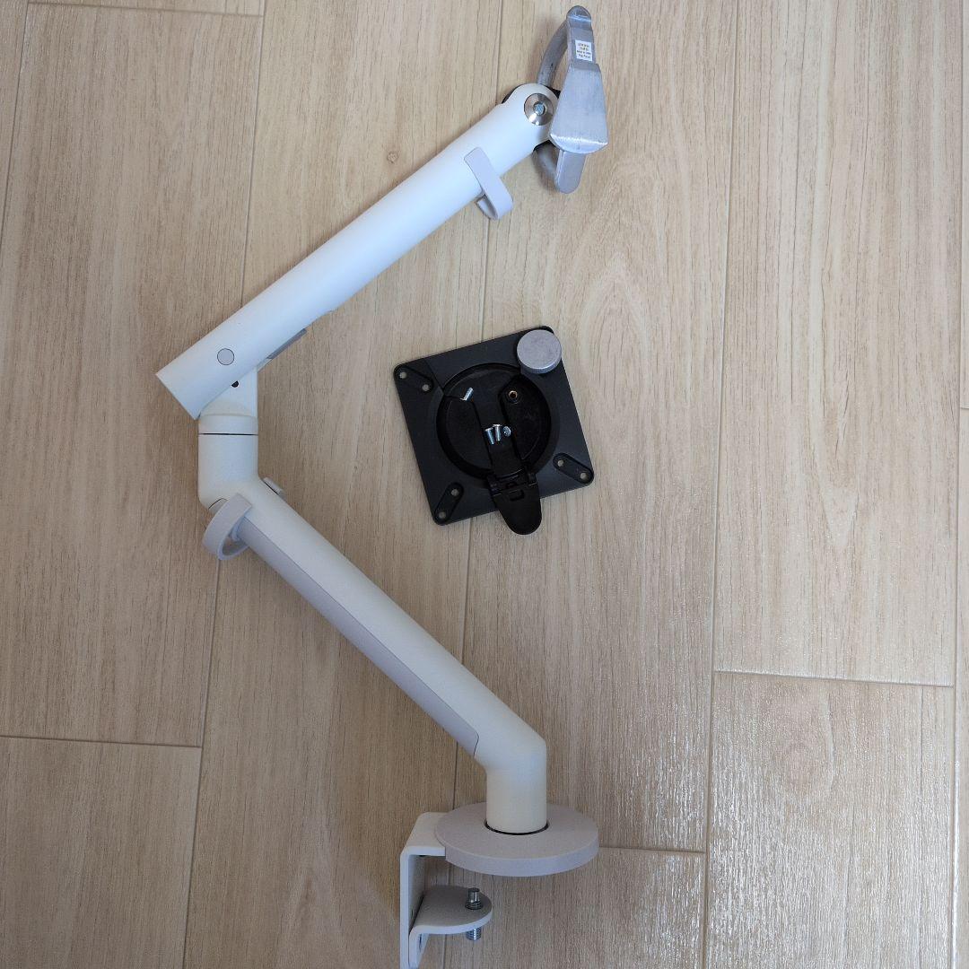 CBS FLO ハーマンミラー モニターアーム ホワイト