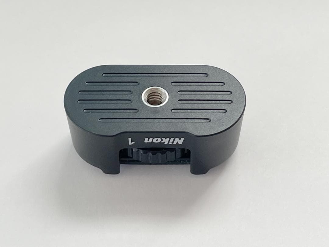 1 NIKKOR 10mm f/2.8 レンズ