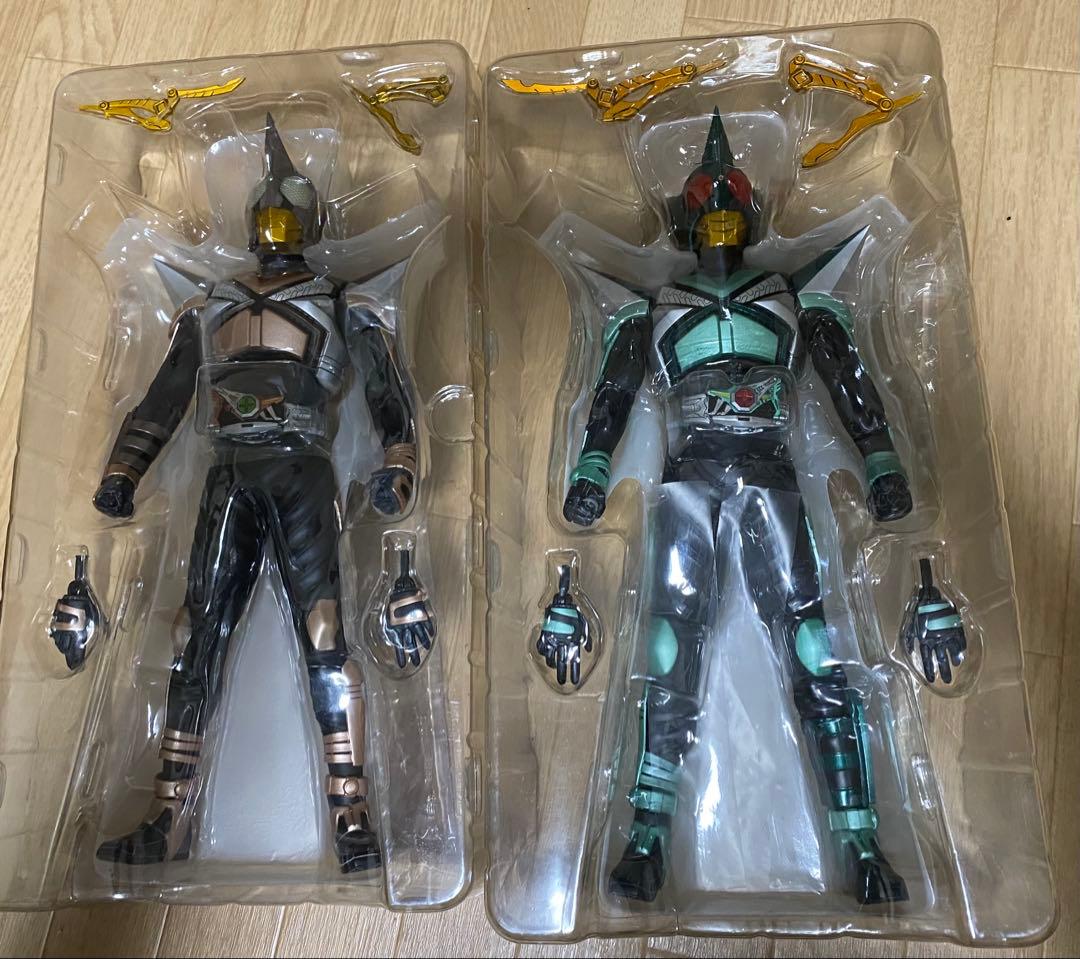 ア*ラ様 RAH DX 仮面ライダーキックホッパー　仮面ライダーパンチホッパー