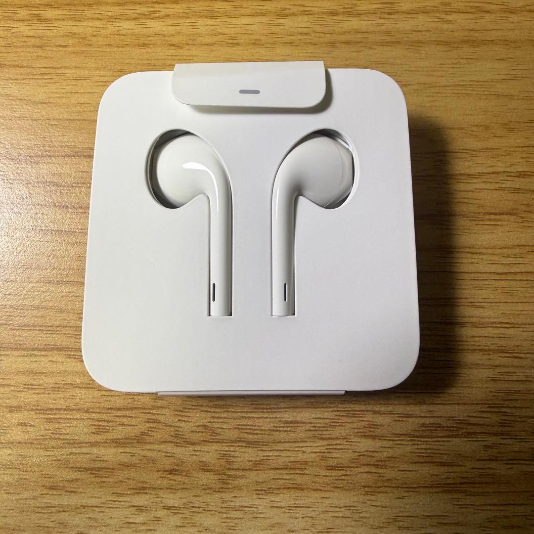 iPhone SE 第二世代 SIMフリー 64GB