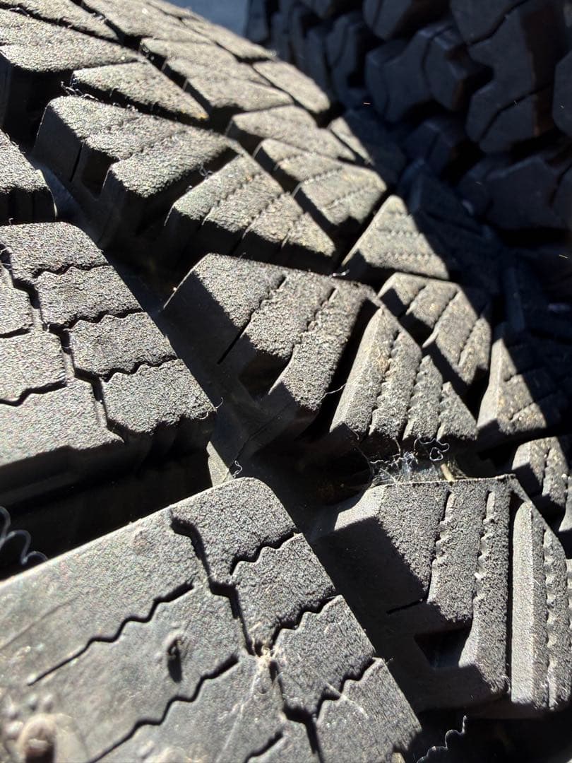 ジムシーシエラ JB74 スタッドレス ブリザック 2024年製